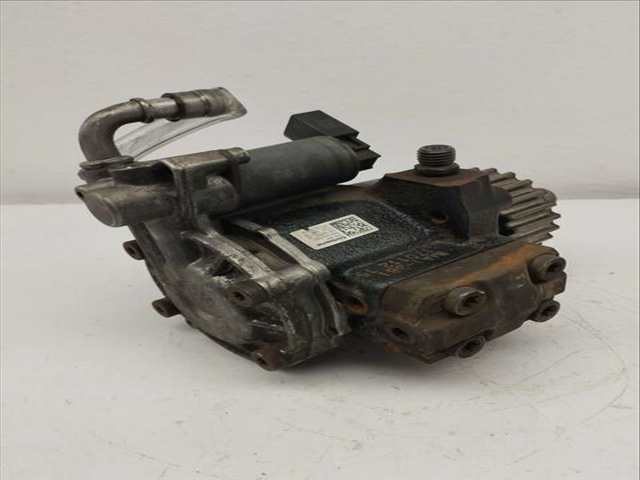 Foto 2ª: Bomba Inyeccion Skoda Octavia ACTIVE PLUS BERLINA 105CV 77KW [CAY] (2012)