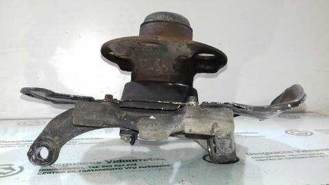 Foto 2ª: Mangueta Delantera Derecha Mercedes Clase C 160 220 CDI 203.006) BERLINA 143CV 105KW [OM 611.962] (2004)