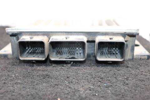 Foto 2ª: Centralita Motor ECU Dacia Sandero 1 5 LTR. - 50 KW DCI DIESEL CAT 2009 68CV