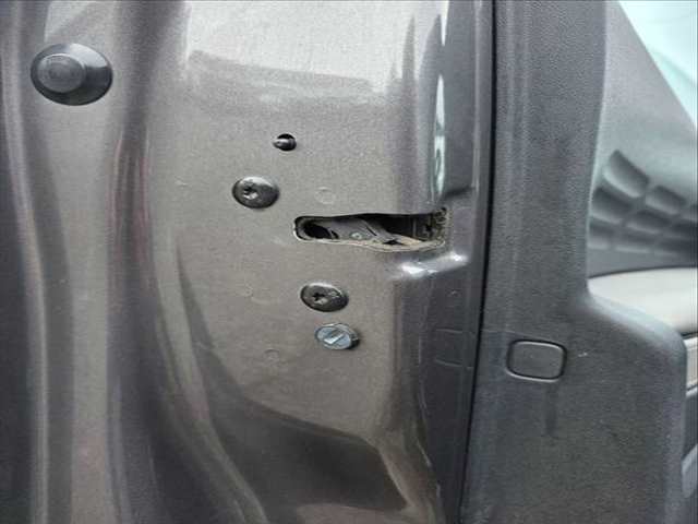 Cerradura Puerta Delantera Izquierda Citroen C4 HNZ