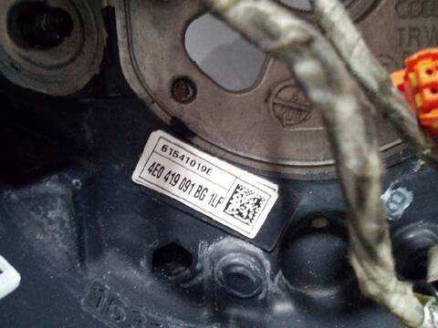 Foto 2ª: Volante Audi A8 4.0 TDI QUATTRO 275CV 202KW [ASE] (2003)