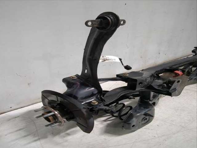 Foto 2ª: Puente Trasero Volvo C30 1.8 125CV [B 4184 S11] (2006)