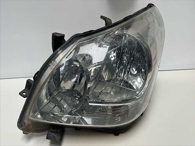 Faro Izquierdo Toyota Corolla 2.0 CDI VERSO