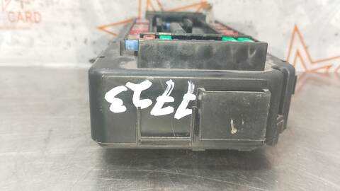 Foto 3ª: Caja Reles Fusibles Bmw Serie 3 315 318D M SPORT 150CV 110KW [B47D20A] (2015)