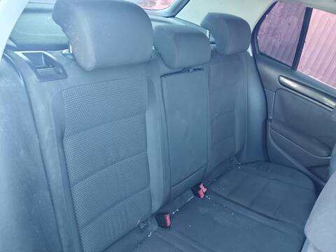 Foto 2ª: Asientos Traseros Volkswagen Golf CBA (2010)