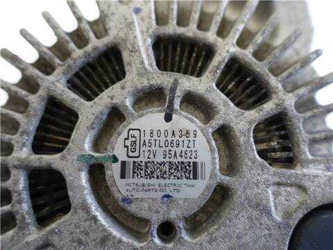 Foto 3ª: Alternador Mitsubishi Space Star 1.2 MOTION 80CV 59KW [3A92] (2014)