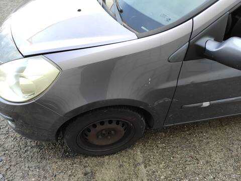 Aleta Delantera Izquierda Renault Clio D4F784