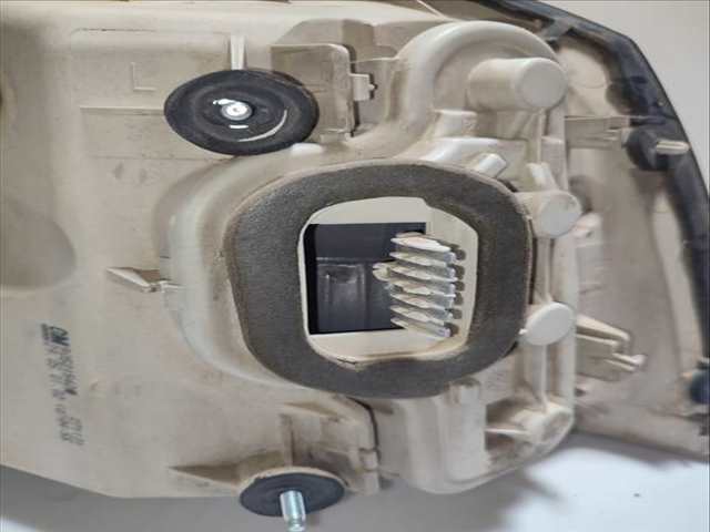 Foto 2ª: Piloto Trasero Izquierdo Opel Astra BERLINA (1998)