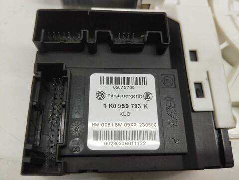 Foto 4ª: Elevalunas Eléctrico Delantero Izquierdo Volkswagen Golf GT BERLINA 170CV 125KW [BLG] (2006)