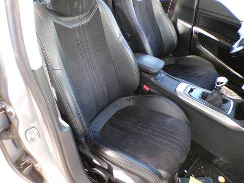 Foto 2ª: Asiento Delantero Derecho Peugeot 308 BH01 (2015)
