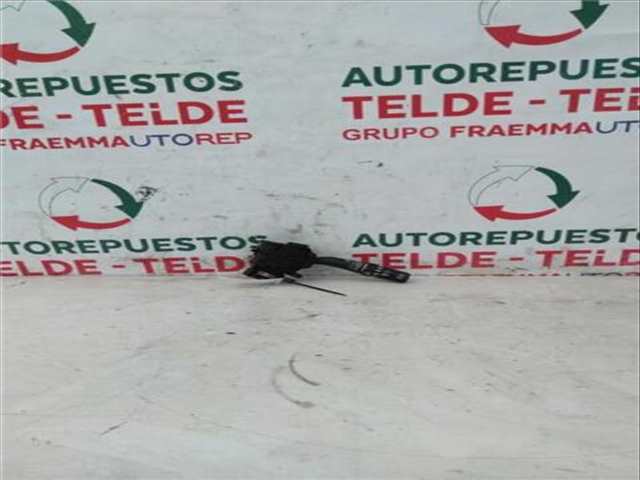 Mando Multifuncion Toyota Avensis 2.0