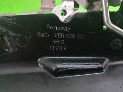 Foto 2ª: Cerradura Puerta Trasera Derecha Audi A4 2.5 TDI 120KW) BERLINA 163CV (2004)