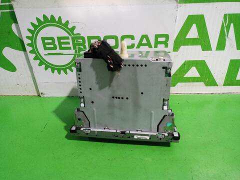 Foto 3ª: Sistema Audio Radio CD Ford S Max TITANIUM 140CV [QXWB] (2006)