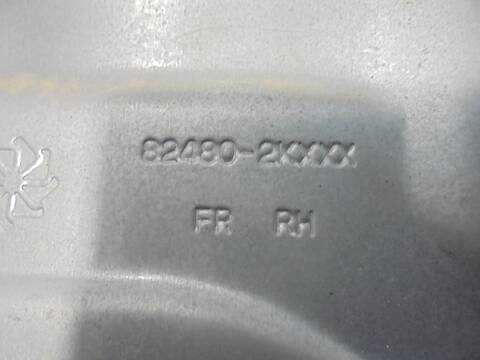 Foto 2ª: Elevalunas Eléctrico Delantero Derecho Kia Soul 1.6 CAT 204CV 150KW [G4FC] (2010)
