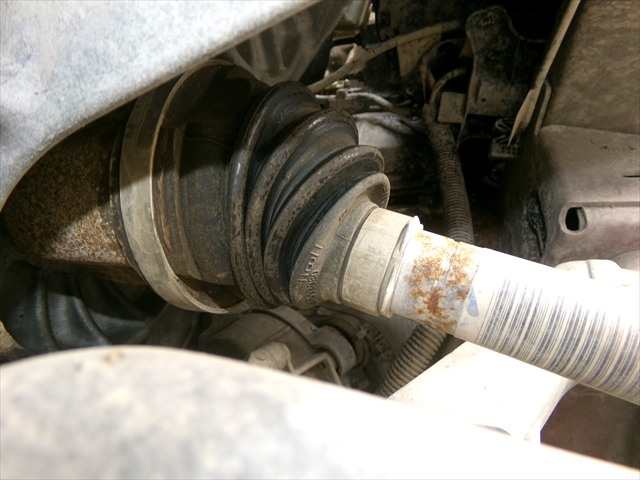 Foto 3ª: Transmision Delantera Izquierda Peugeot 308 1.6 HDI 2013-2017 [9H05] (2014)