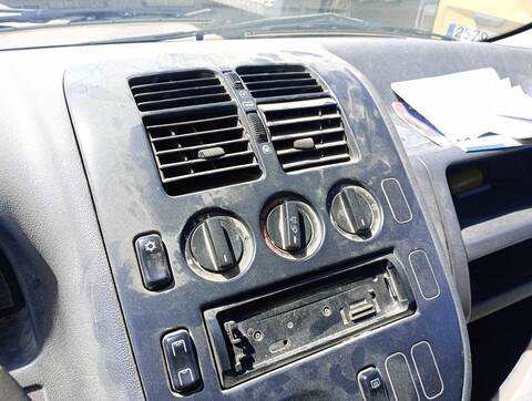 Mando Calefacción A. A. Mercedes Vito 110 D EURO 2 638.174) 98CV 72KW