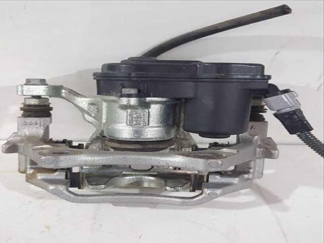 Foto 3ª: Pinza Freno Trasera Izquierdo Toyota Corolla 1.8 HYBRID ZWE211) 122CV [2ZR-FXE] (2019)