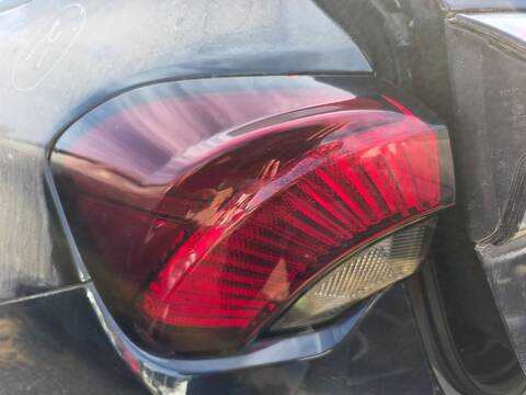 Piloto Trasero Izquierdo Fiat Tipo 1.6 G II 104CV 76KW 357) HATCHBACK