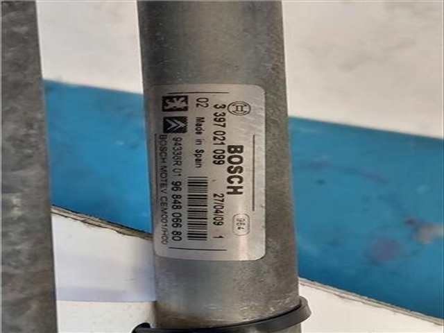 Foto 3ª: Motor Limpia Delantero Peugeot 308 1.6 SPORT 90CV 66KW [9HX Ó 9H02] (2009)