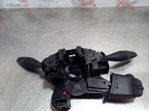 Foto 4ª: Mando Multifuncion Ford Fiesta AMBIENTE 68CV 50KW [F6JB] (2007)