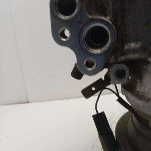 Foto 3ª: Compresor Aire Acondicionado Mitsubishi Eclipse 2.0 16V CAT 107KW [4G63] (1998)