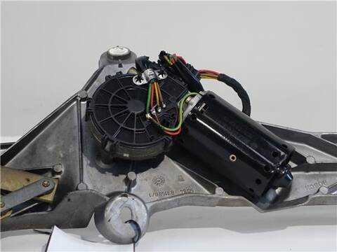 Foto 2ª: Motor Limpia Delantero Mercedes Clase S 220 4.0 400 CDI 220.028) BERLINA 250CV 184KW [OM 628.960] (2003)