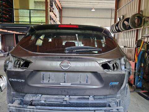 Portón Nissan Qashqai ACENTA 110CV 81KW