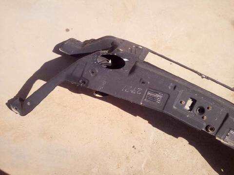 Foto 3ª: Panel Frontal Iveco Daily EINZELKABINE 35 C... RADSTAND 4100 146CV 107KW [F1CE3481J·B] (2013)