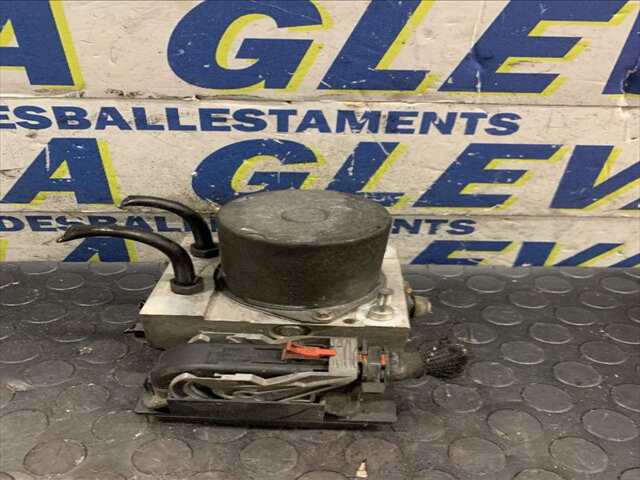 Foto 2ª: Centralita Abs Audi A6 2.000 TDI 140CV/103KW AVANT BERLINA [BLB] (2017)