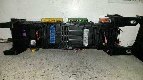Foto 2ª: Caja Reles Fusibles Mercedes Vito 109/111 CDI LANG 447.703) 114CV 84KW (2014)