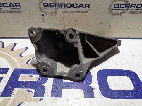 Foto 3ª: Soporte Motor Land Rover Range 3.6 TD V8 272CV [368DT] (2005)