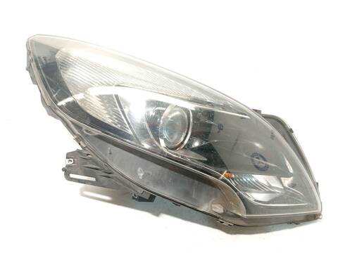 Faro Derecho Opel Zafira 2.0 CDTI 75) 130CV 96KW
