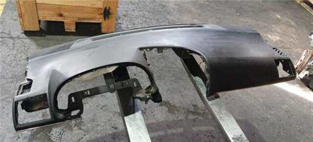 Foto 3ª: Kit Airbag Toyota Avensis 2.2 D-4D EXECUTIVE BERLINA (5-PTAS.) [2.2 LTR. - 110 KW D-4D CAT] [2AD-FTV]
