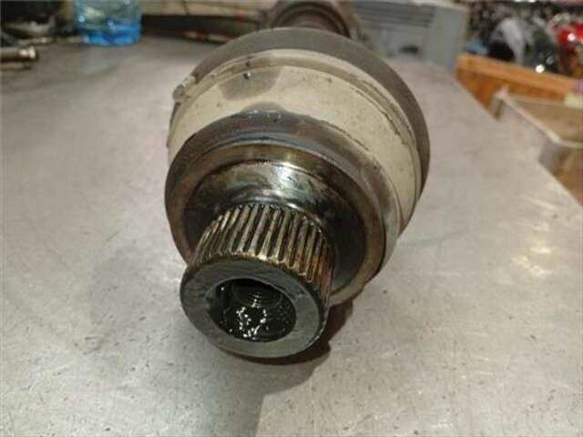 Foto 3ª: Transmision Delantera Derecha Audi A6 3.0 TDI QUATTRO [3.0 LTR. - 150 KW V6 24V TDI] [CLAA]