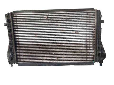 Foto 2ª: Intercooler Volkswagen Golf 1.6 TDI 90CV (2008)