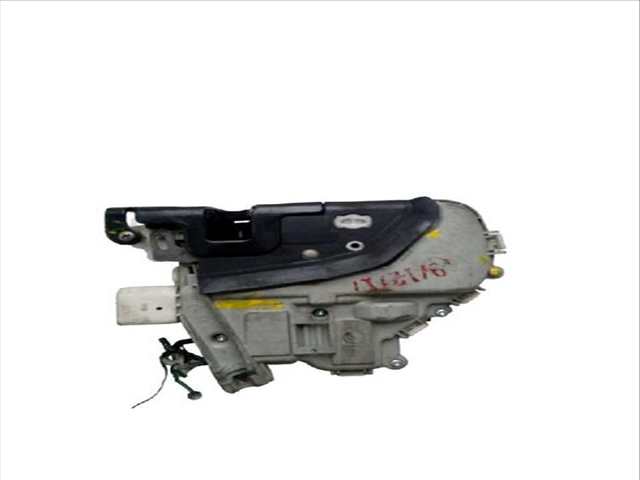 Foto 2ª: Cerradura Puerta Delantera Izquierda Audi A4 2.0 TDI AVANT 150CV (2015)