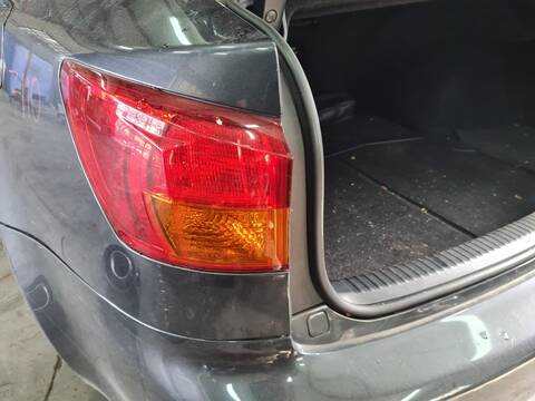 Piloto Trasero Izquierdo Lexus IS 220D 177CV 130KW