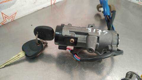 Foto 2ª: Cerradura Puerta Delantera Izquierda Hyundai Atos GLS 58CV 43KW [G4HCE] (2003)