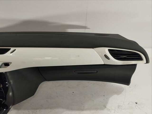 Foto 2ª: Salpicadero Citroen C3 1.4 HDI 68CV 50KW [8HR] (2011)