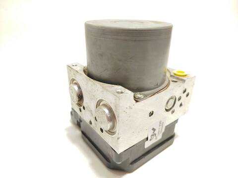 Foto 3ª: Abs Toyota Rav4 2.0 D WWA42_) 143CV 105KW (2016)