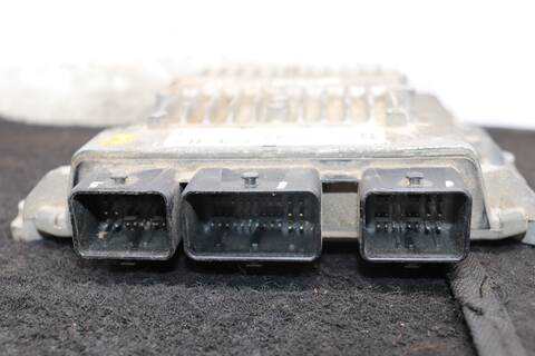 Foto 2ª: Centralita Motor ECU Peugeot 307 XT 107CV 79KW (2001)