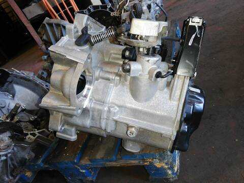 Foto 3ª: Caja Cambios Seat Ibiza ASY (2003)