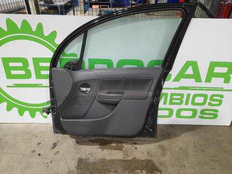Foto 2ª: Puerta Delantera Derecha Citroen C3 1.4 HDI 68CV [8HZ (DV4TD)] (1995)