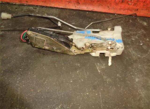 Cerradura Puerta Delantera Derecha Mazda Demio 1.4 1.3 ACTIVE [1.4 LTR. - 46 KW 16V CAT]