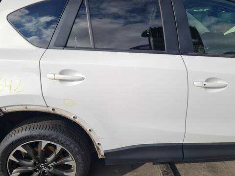 Puerta Trasera Derecha Mazda CX5 CENTER-LINE AWD