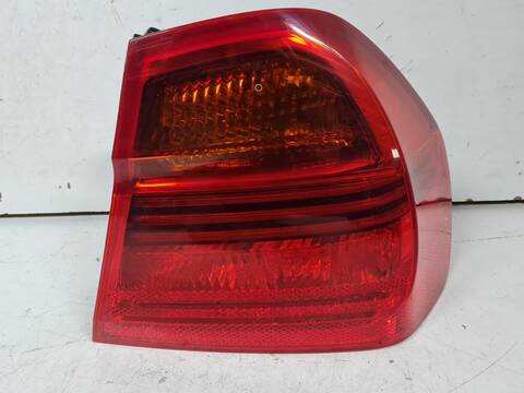 Piloto Trasero Derecho Bmw Serie 3 315 318 I BERLINA 143CV 105KW