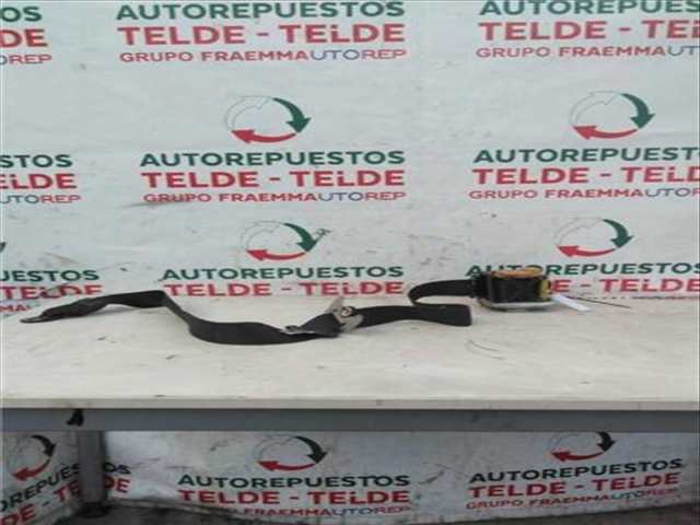 Cinturón Delantero Derecho Toyota Avensis 2.0