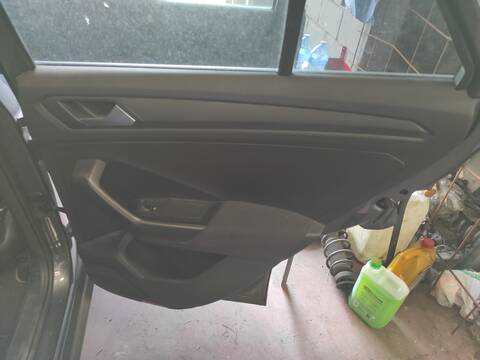 Tapizados Cartoneras Volkswagen T-Roc DLAA