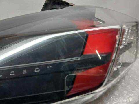 Foto 2ª: Piloto Trasero Izquierdo Peugeot 2008 E-ACTIVE 136CV 100KW [ZK01] (2022)