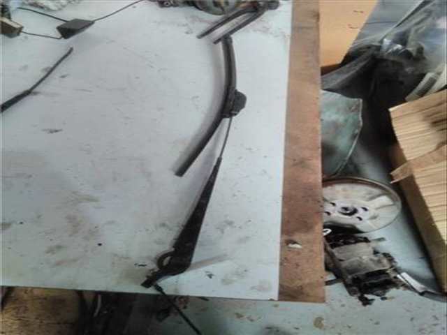 Brazo Limpia Delantero Derecho Toyota Hiace 2.2 COMBI 2 PLAZAS) [2.2 LTR. 49KW DIESEL]